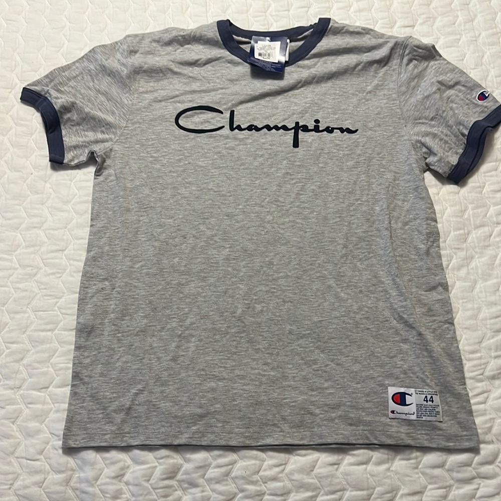 Men’s Champion shirt ( large )